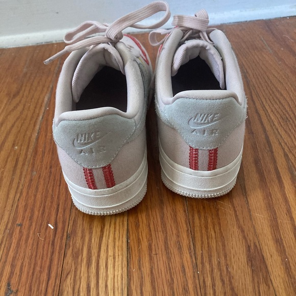 Pink Nike Airforce One - Picture 5 of 6